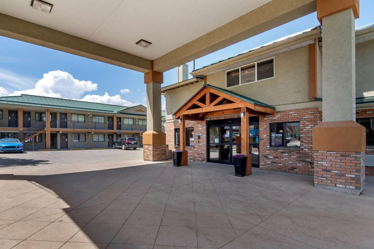 Surestay Plus Hotel By Best Western Salmon Arm Zewnętrze zdjęcie