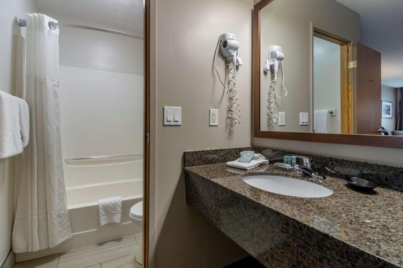 Surestay Plus Hotel By Best Western Salmon Arm Zewnętrze zdjęcie