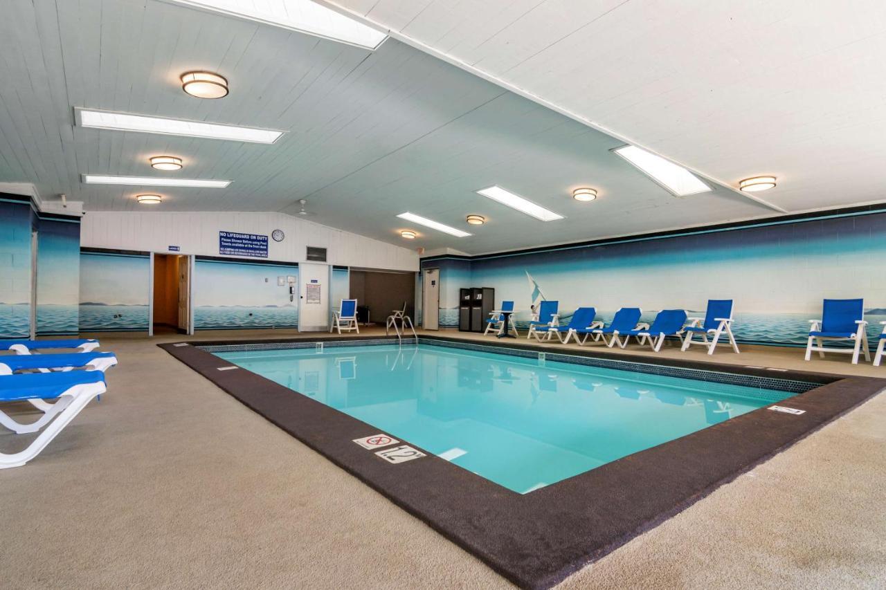 Surestay Plus Hotel By Best Western Salmon Arm Zewnętrze zdjęcie