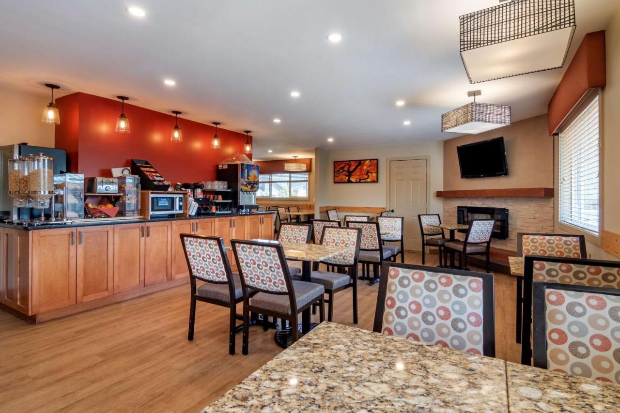 Surestay Plus Hotel By Best Western Salmon Arm Zewnętrze zdjęcie
