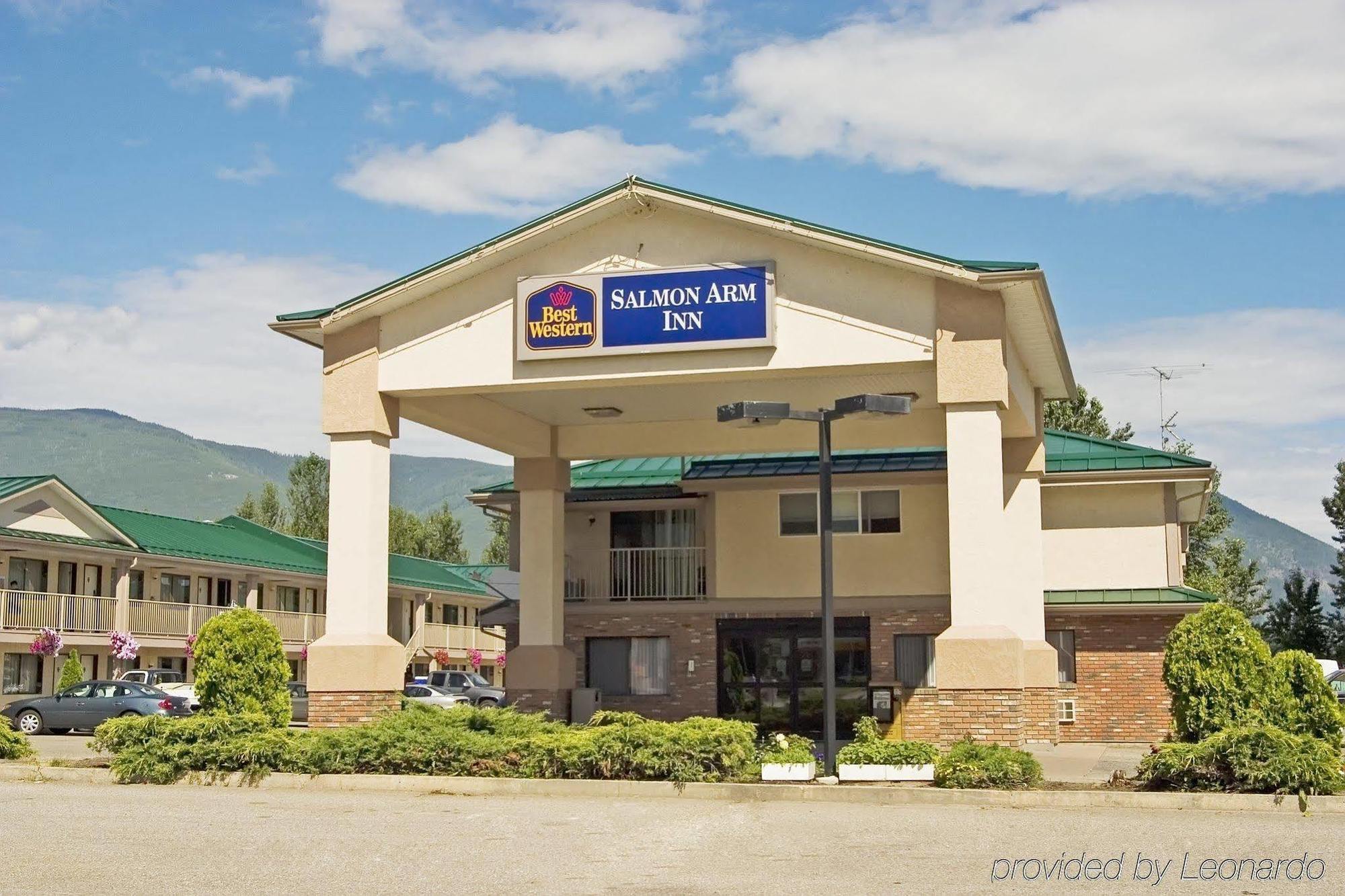 Surestay Plus Hotel By Best Western Salmon Arm Zewnętrze zdjęcie